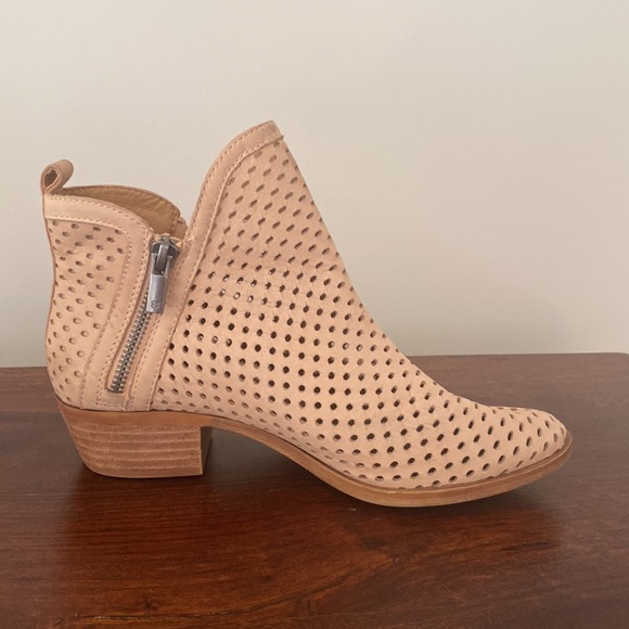 Lucky Brand summer boots - Picture 2 of 4